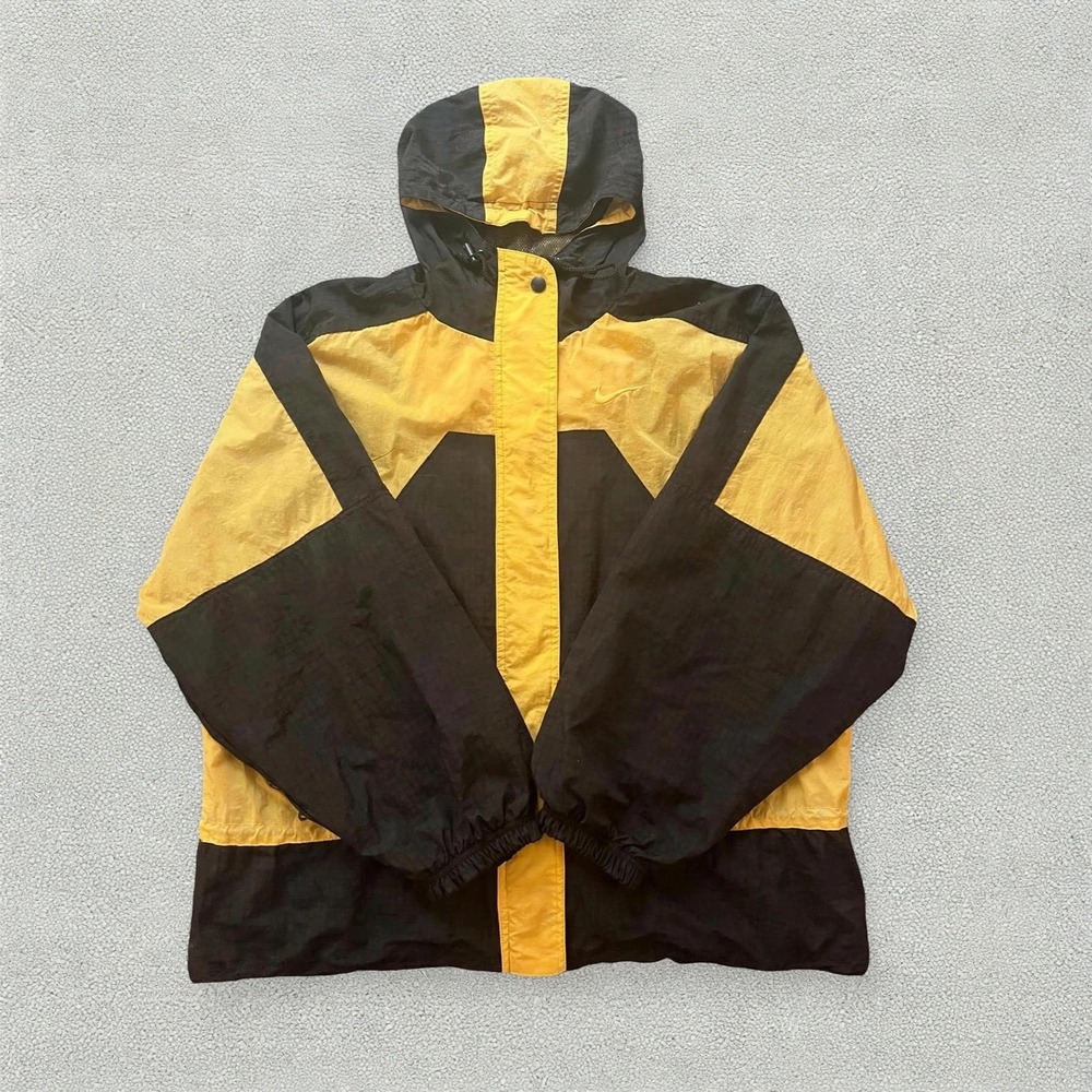Vintage Nike Yellow & Black Ripstop Windbreaker